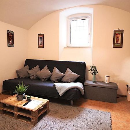 Xxx Fully Equipped Apartment Near Main Station! Βίρτσμπουργκ Εξωτερικό φωτογραφία